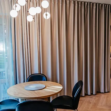 Tulbi Apartament Parnawa